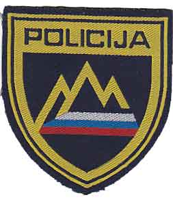 Policia Uniformada-Eslovenia.jpg